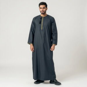 Men’s Black Embroidered Thobe