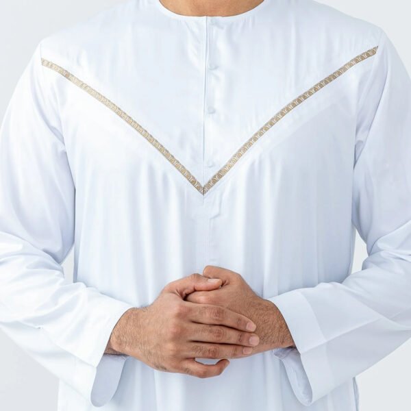 omani white thobes for men