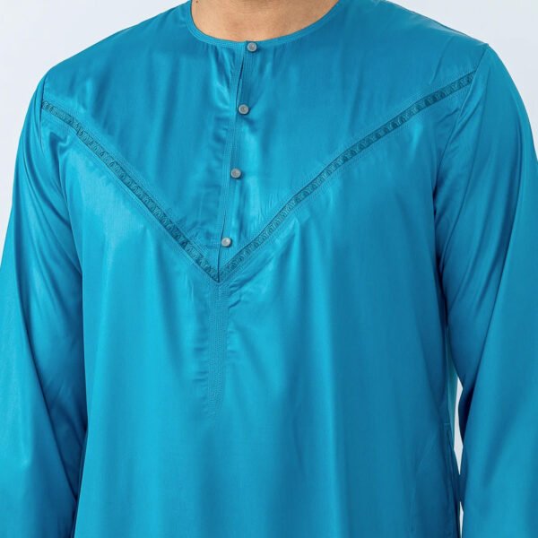 Turquoise blue classic omani thobe