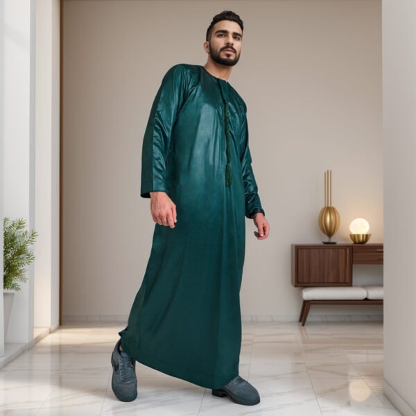 forest green emirati thobe