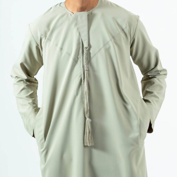 green mens thobe