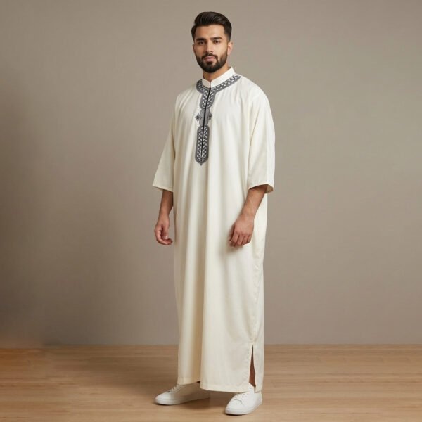 Embroidered Off-White Moroccan Thobe Embroidered Off-White Moroccan Thobe