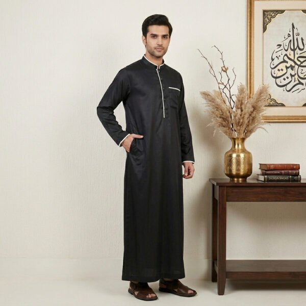 Modern Saudi Designer Silk Thobe for Men Modern Saudi Designer Silk Thobe for Men